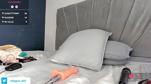 Shana_03 stripchat live cam model