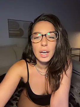 SissiVienna stripchat live cam model
