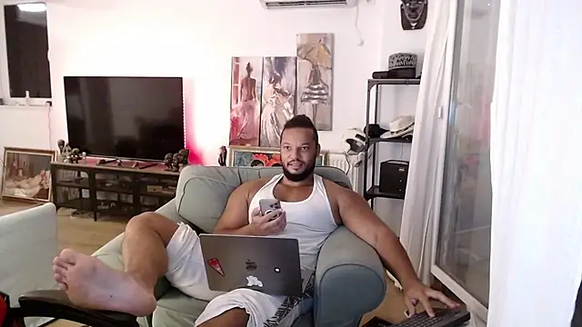 1LordKingsley stripchat live cam model