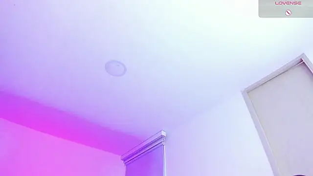 paula__cruzz stripchat live cam model