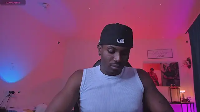 Ethantravis22 stripchat live cam model