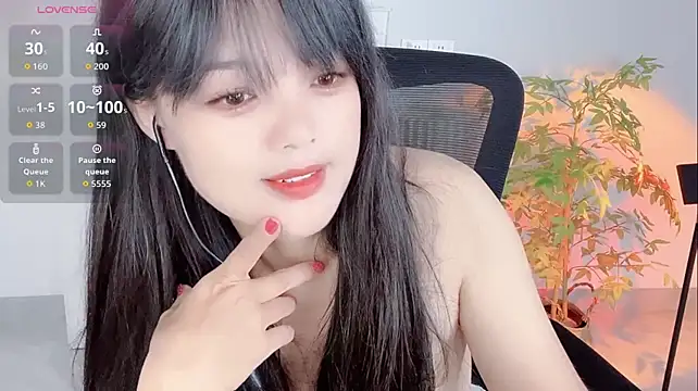 xianxian-baby stripchat live cam model