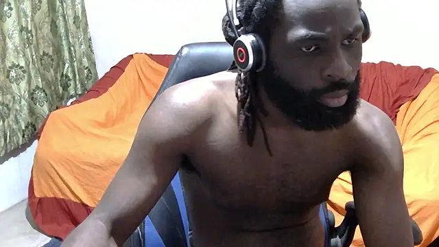 Darkkras stripchat live cam model