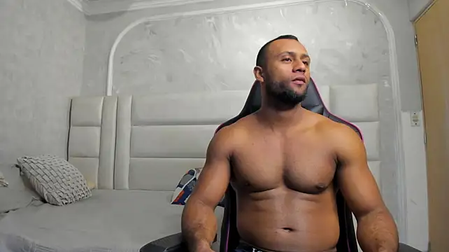 Dark_lennox stripchat live cam model