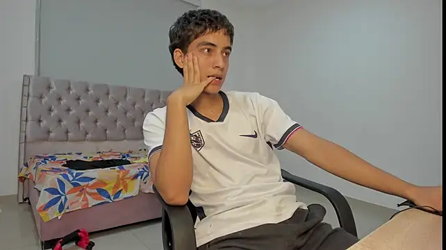 alexander_vacci stripchat live cam model