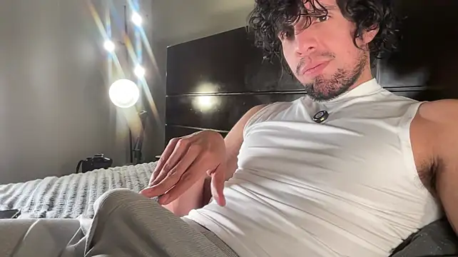 beranco19 stripchat live cam model
