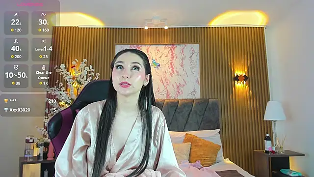 Ayla_min stripchat live cam model