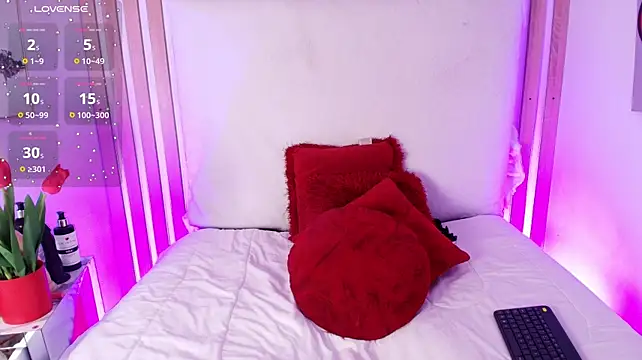 MiaGinger_ stripchat live cam model
