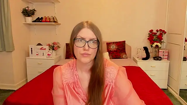 HoneywineXS stripchat live cam model