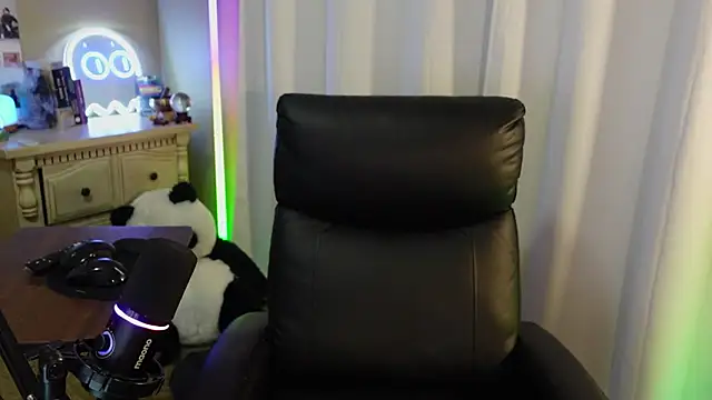 Ghost11_11 stripchat live cam model