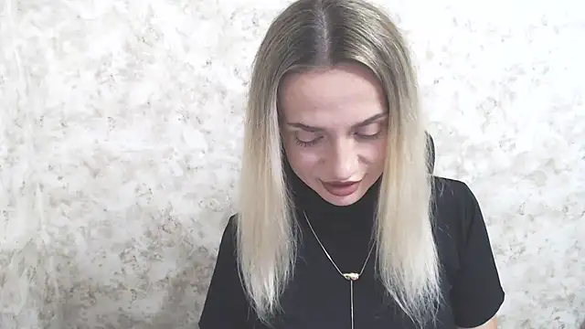 MerryRose33 stripchat live cam model