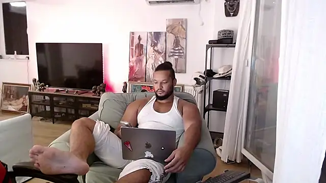 1LordKingsley stripchat live cam model