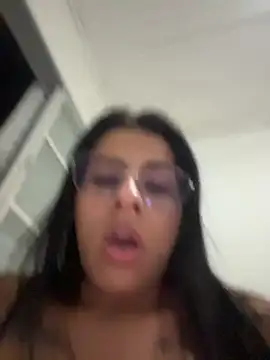 Agatha_lindinha stripchat live cam model