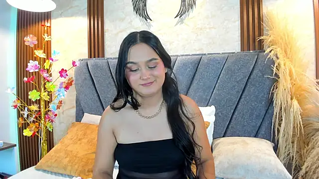 Sienna_lu stripchat live cam model