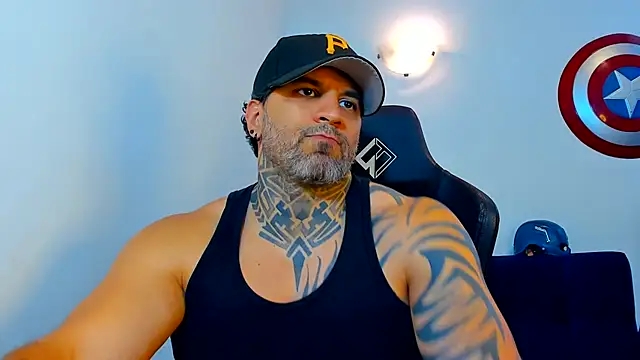 JoshRigby stripchat live cam model