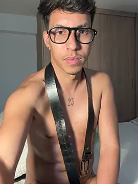 Jack_Frostt stripchat live cam model