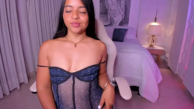 Kris_collins stripchat live cam model