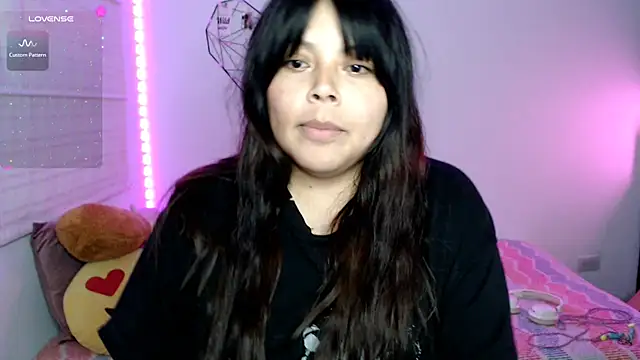 EllieMoonX stripchat live cam model