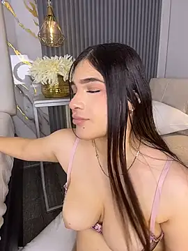 KatheOlson stripchat live cam model