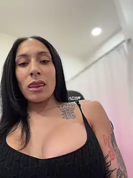 FerrariFrench stripchat live cam model