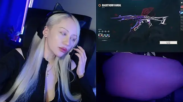 roxxyrowe stripchat live cam model