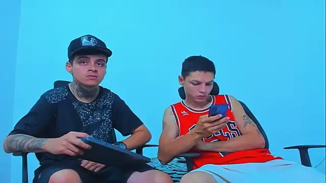 Thomas-Wil stripchat live cam model