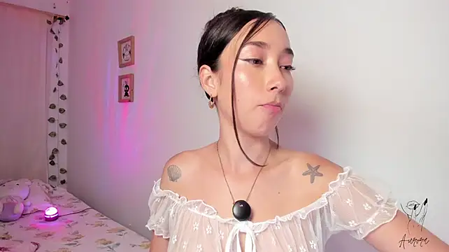 _aurora_rose_ stripchat live cam model