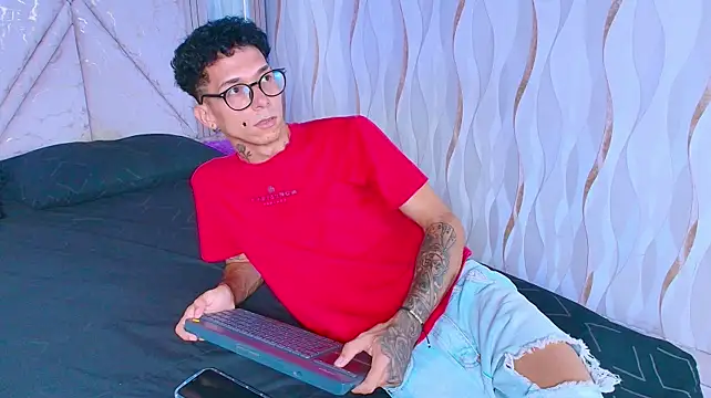 Merlin_2026 stripchat live cam model