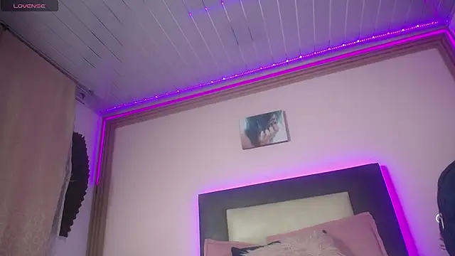 bellanoir18 stripchat live cam model