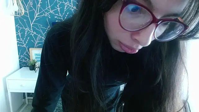 Allyshon_ stripchat live cam model