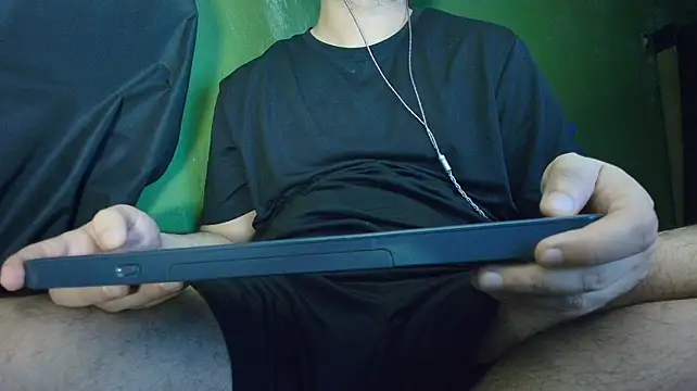 sweet_cock28 stripchat live cam model