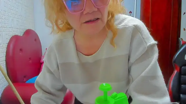 Salomeediaz_ stripchat live cam model