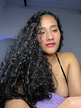 jaderossxx stripchat live cam model