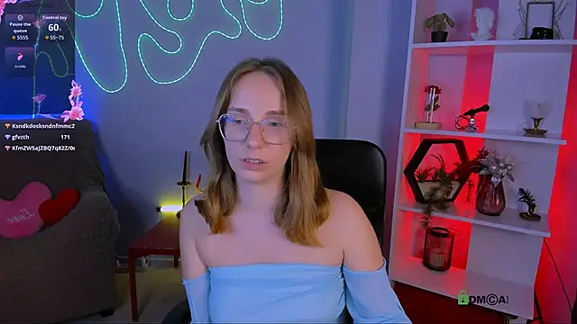 evalora_vei stripchat live cam model