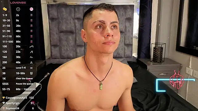 LeoMonnroe stripchat live cam model