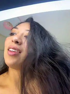 Victoria_salem stripchat live cam model