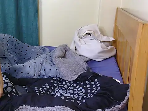 sophie_p stripchat live cam model