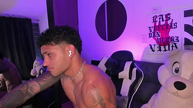 Alessandro_Vanni stripchat live cam model