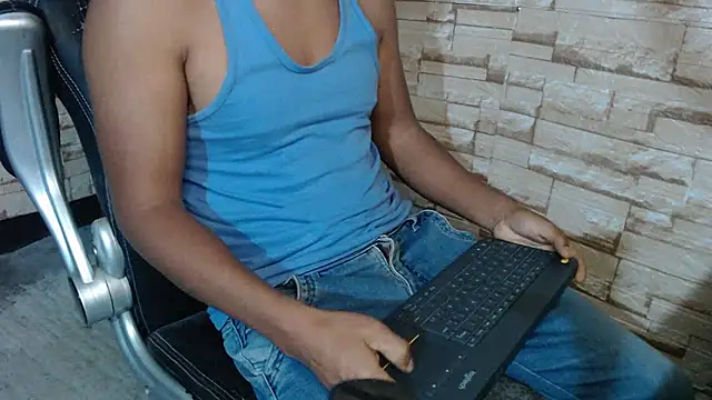 sexymen----- stripchat live cam model