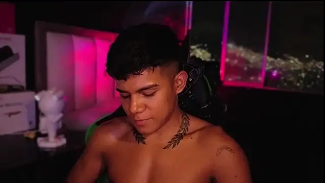 Jack_castell stripchat live cam model