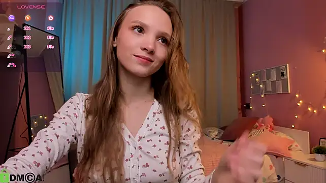 Adria_Arjona stripchat live cam model