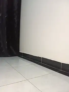 Kadogs stripchat live cam model