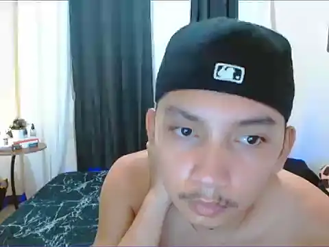 dylan_hardfucker stripchat live cam model