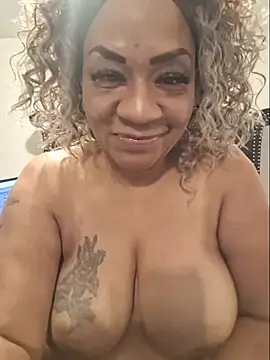 Big_Booty_Bonnie stripchat live cam model