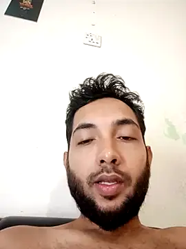 Rafi_boy stripchat live cam model