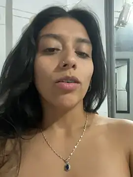 BrittanyDiaz stripchat live cam model