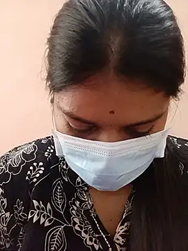 TamilNandhu stripchat live cam model
