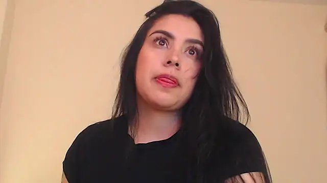 rosalie_lust stripchat live cam model