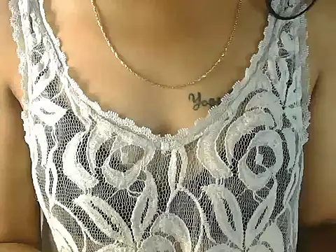 sanu_08 stripchat live cam model