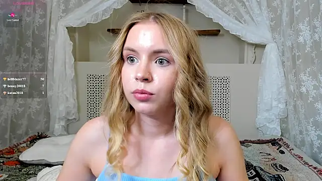 Linda__Bloom stripchat live cam model